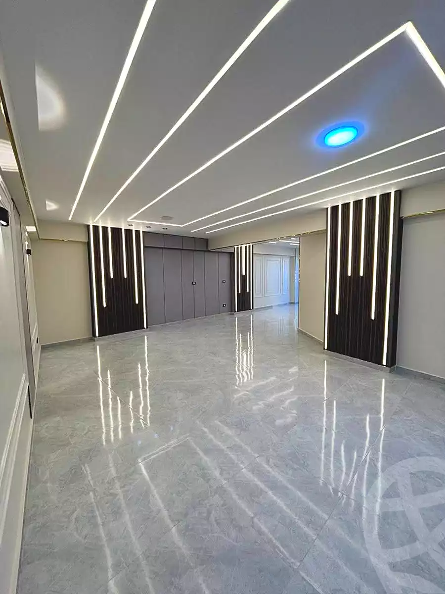 https://aqarmap.com.eg/ar/listing/7004165-for-sale-alexandria-sydy-bshr-sydy-bshr-bhry-shr-mhmwd-l-yswy