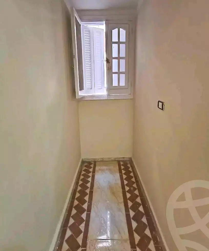 https://aqarmap.com.eg/ar/listing/7004223-for-sale-alexandria-lsywf-el-falki-street-16-el-eslah