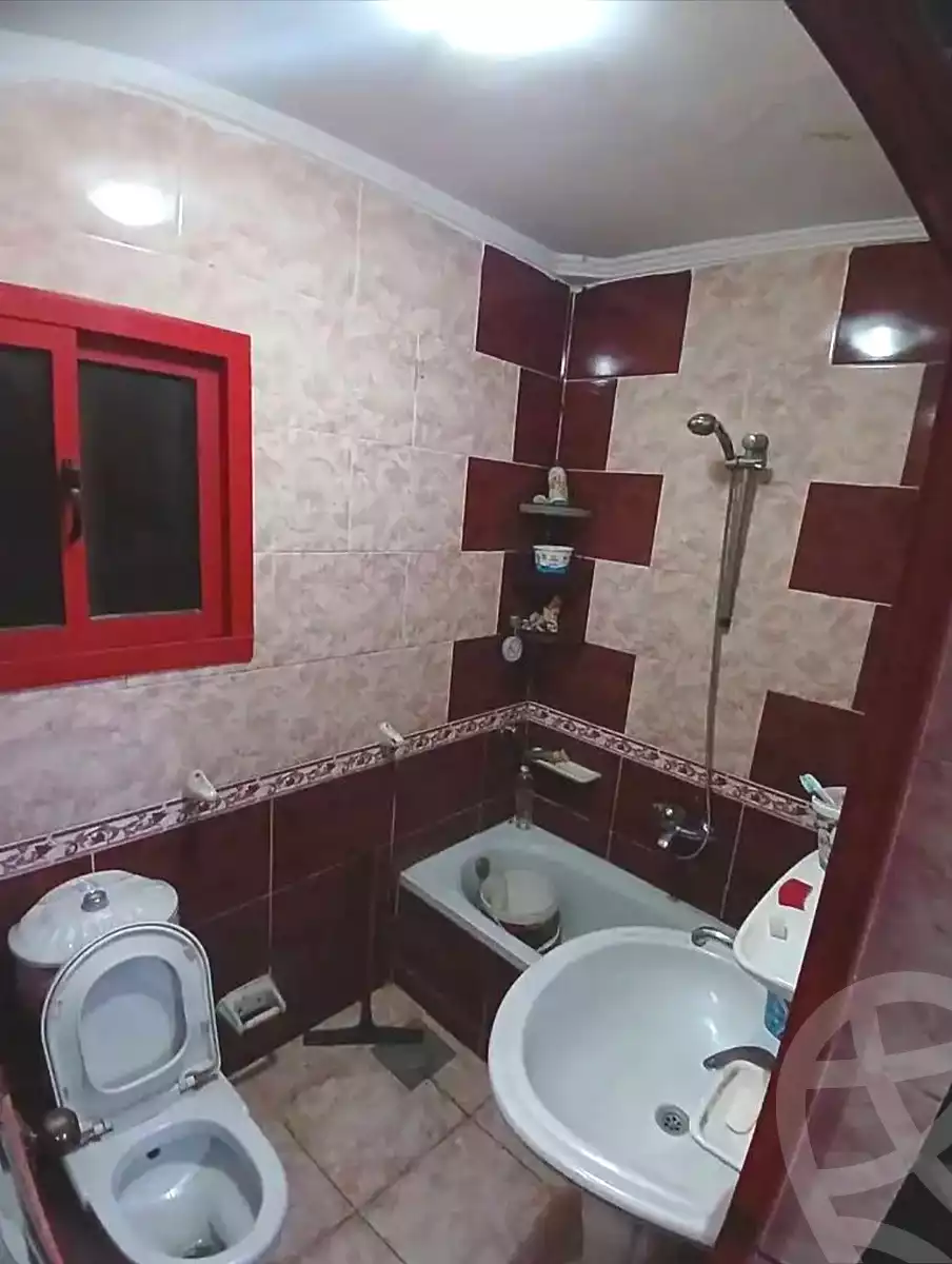 https://aqarmap.com.eg/ar/listing/7004428-for-sale-alexandria-el-asafra-shr-45