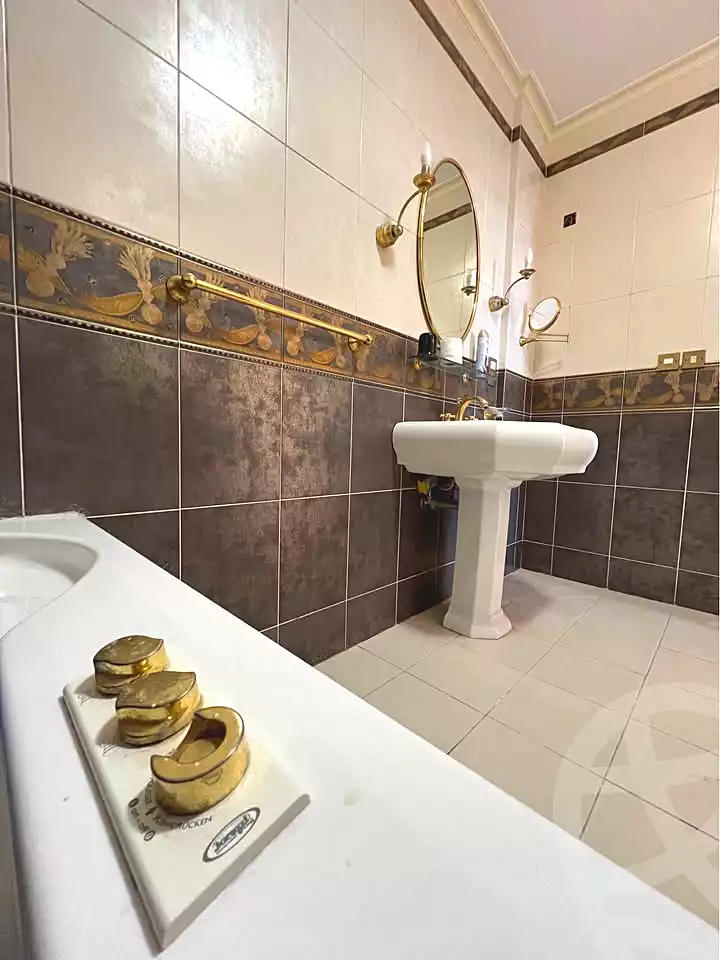 https://aqarmap.com.eg/ar/listing/7004757-for-sale-alexandria-el-montazah-sheraton-towers