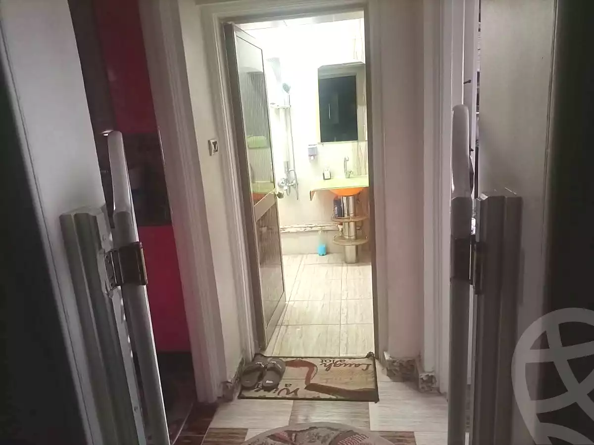 https://aqarmap.com.eg/en/listing/7004887-for-sale-cairo-15th-of-may-mjwr-26