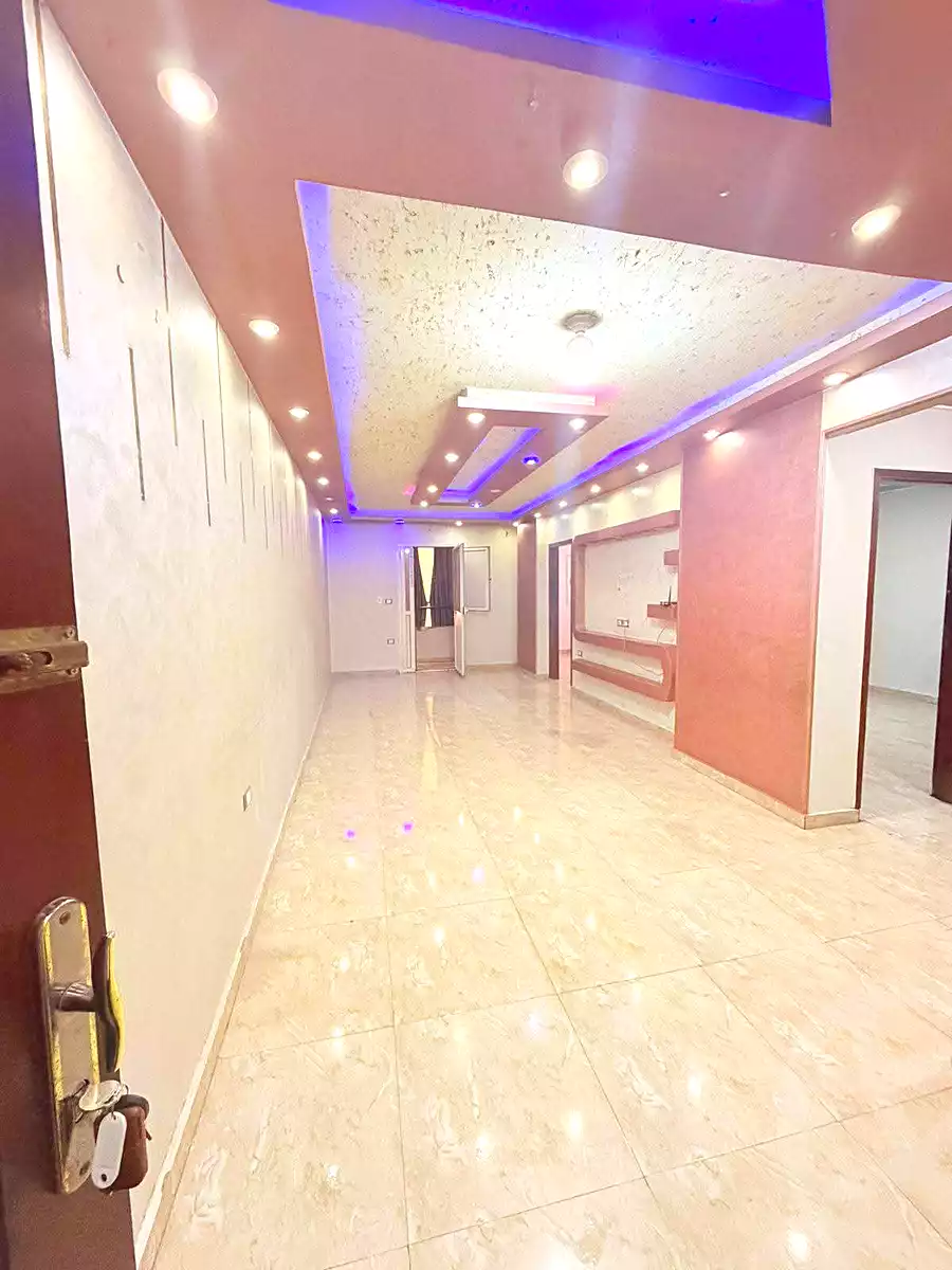 https://aqarmap.com.eg/en/listing/7004959-for-rent-cairo-nozha-2-gesr-el-suez-st