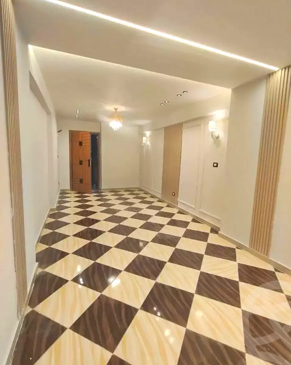 https://aqarmap.com.eg/en/listing/7004950-for-sale-alexandria-sydy-bshr-sydy-bshr-bhry-shr-khld-bn-lwlyd