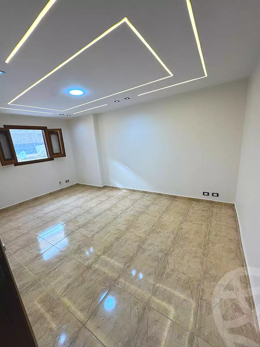 https://aqarmap.com.eg/ar/listing/7004991-for-sale-alexandria-sydy-bshr-sydy-bshr-bhry-shr-mhmwd-l-yswy