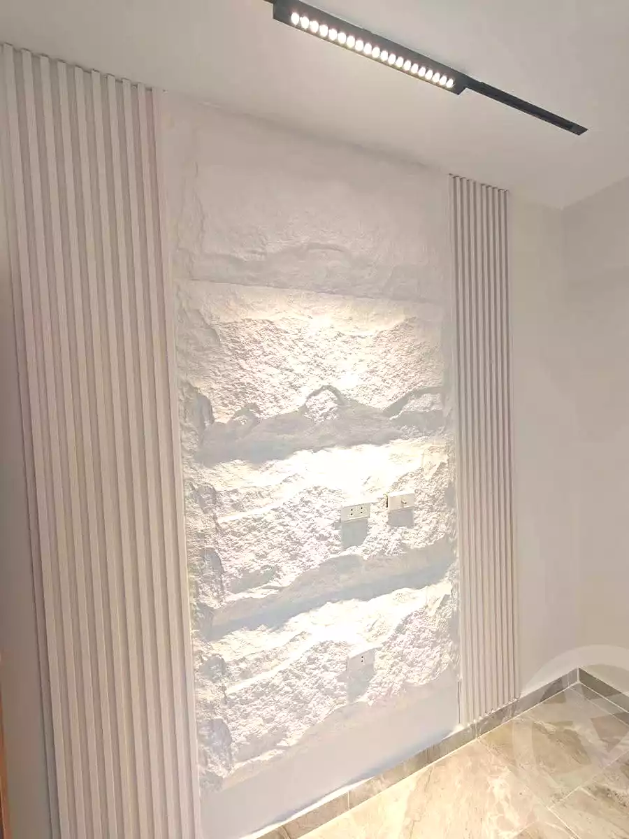 https://aqarmap.com.eg/ar/listing/7005048-for-sale-alexandria-al-agamy-el-hanouvel