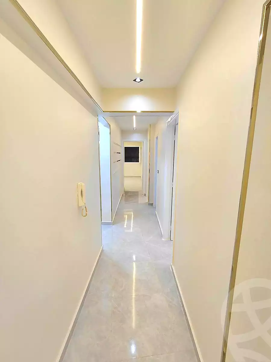 https://aqarmap.com.eg/ar/listing/7005058-for-sale-alexandria-sydy-bshr-sydy-bshr-bhry-shr-mhmwd-l-yswy