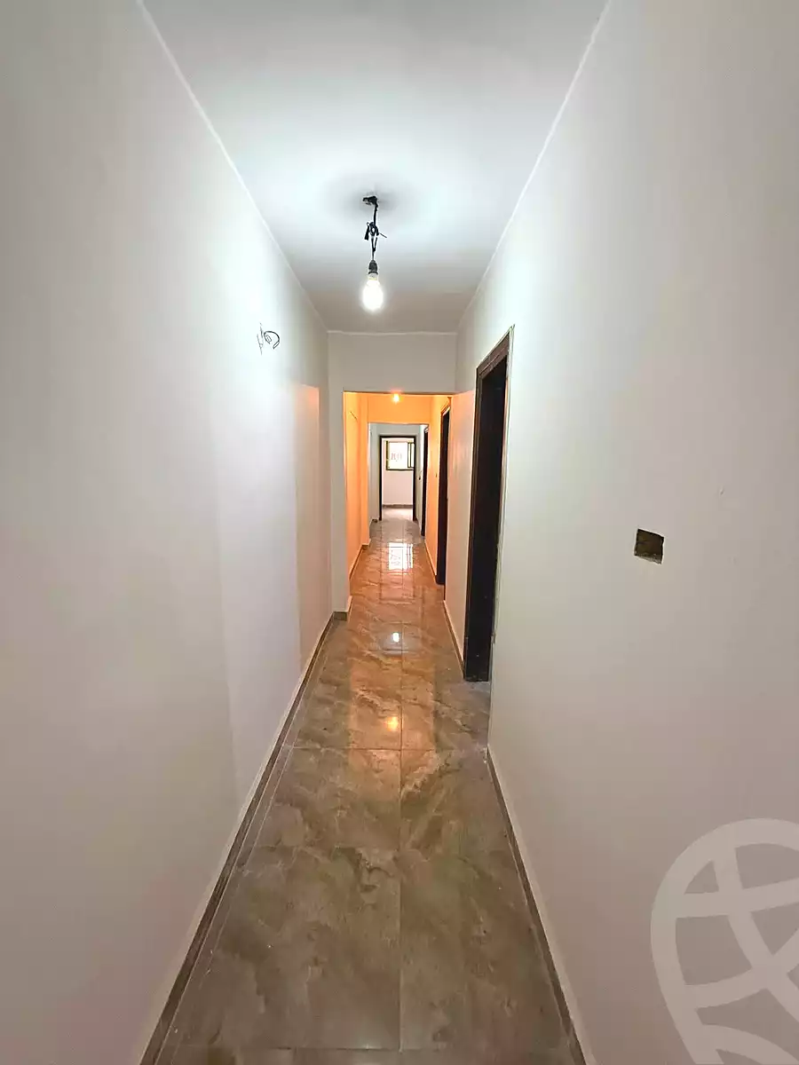https://aqarmap.com.eg/ar/listing/7005207-for-sale-alexandria-sydy-bshr-sydy-bshr-bhry-gamal-abd-el-nasir-st