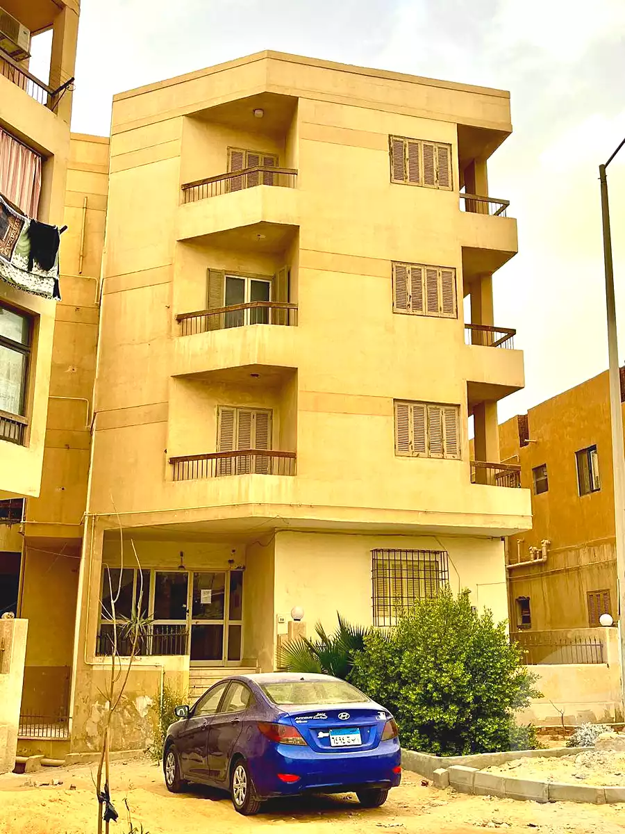 https://aqarmap.com.eg/en/listing/7005225-for-sale-cairo-15th-of-may-mjwr-12
