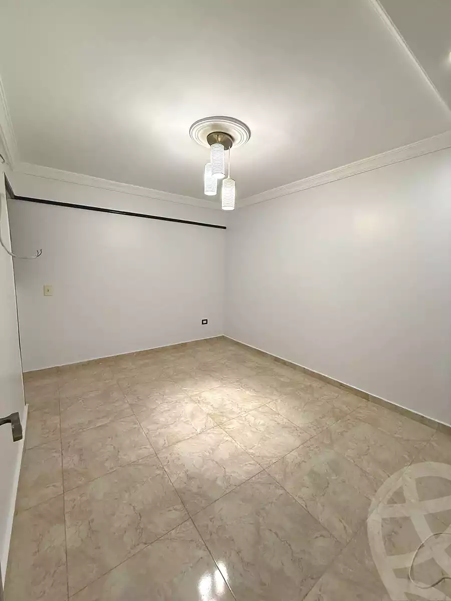https://aqarmap.com.eg/en/listing/7005224-for-sale-alexandria-el-mandara-shr-jml-bd-lnsr