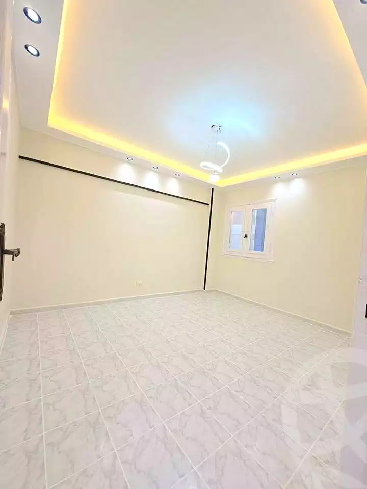 https://aqarmap.com.eg/ar/listing/7005278-for-sale-alexandria-al-agamy-shataa-el-nakheel