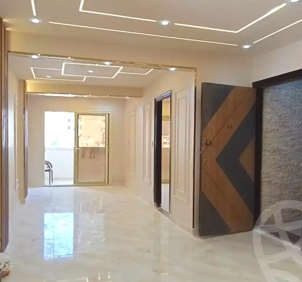 https://aqarmap.com.eg/ar/listing/7005389-for-sale-alexandria-sydy-bshr-sydy-bshr-bhry-shr-mhmwd-l-yswy