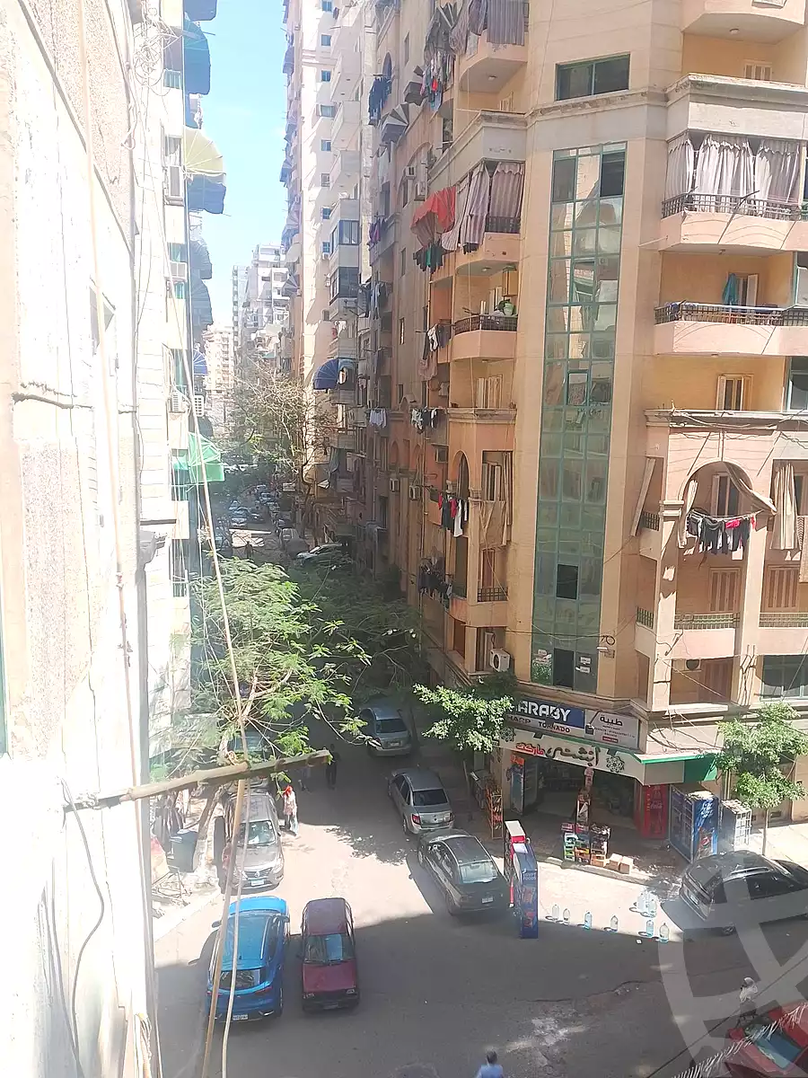 https://aqarmap.com.eg/en/listing/7005674-for-sale-alexandria-miami-el-gaish-rd-st