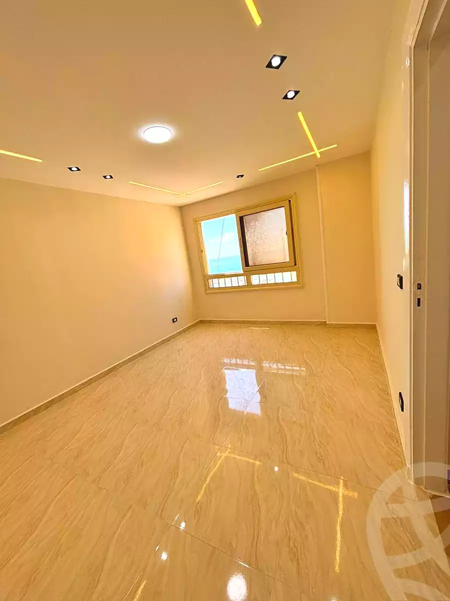 https://aqarmap.com.eg/en/listing/7005674-for-sale-alexandria-miami-el-gaish-rd-st