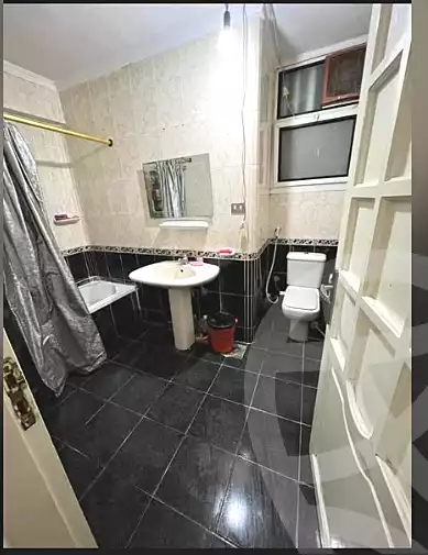 https://aqarmap.com.eg/en/listing/7005813-for-sale-alexandria-ganaklis