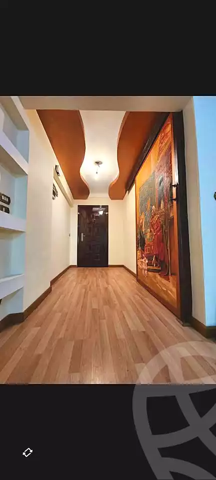 https://aqarmap.com.eg/en/listing/7005859-for-rent-alexandria-lauran-shaarawy-st
