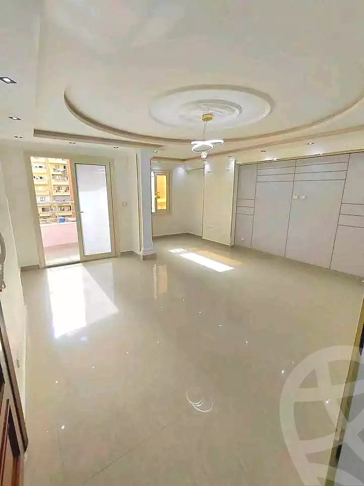 https://aqarmap.com.eg/ar/listing/7005863-for-sale-alexandria-sydy-bshr-sydy-bshr-bhry-gamal-abd-el-nasir-st