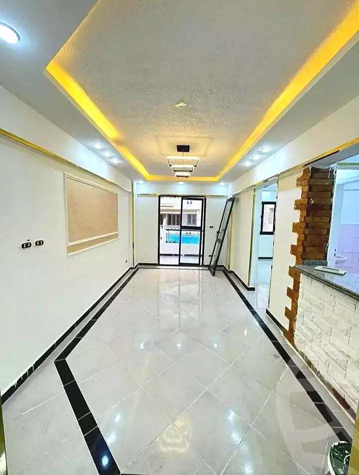https://aqarmap.com.eg/ar/listing/7006072-for-sale-alexandria-al-agamy-shataa-el-nakheel-street-12