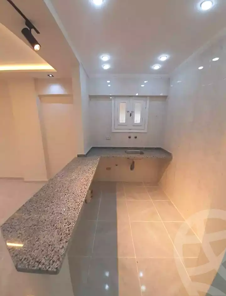 https://aqarmap.com.eg/en/listing/7006102-for-sale-alexandria-al-agamy-shataa-el-nakheel