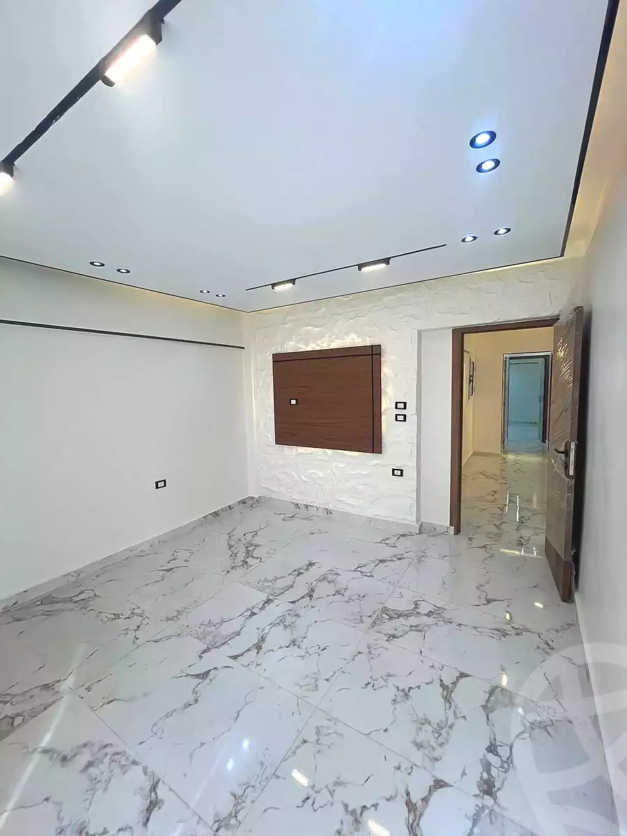 https://aqarmap.com.eg/ar/listing/7006124-for-sale-alexandria-al-agamy-lbytsh-sabrin-st