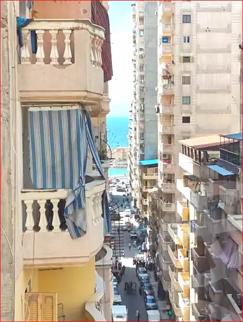 https://aqarmap.com.eg/ar/listing/7006582-for-sale-alexandria-miami