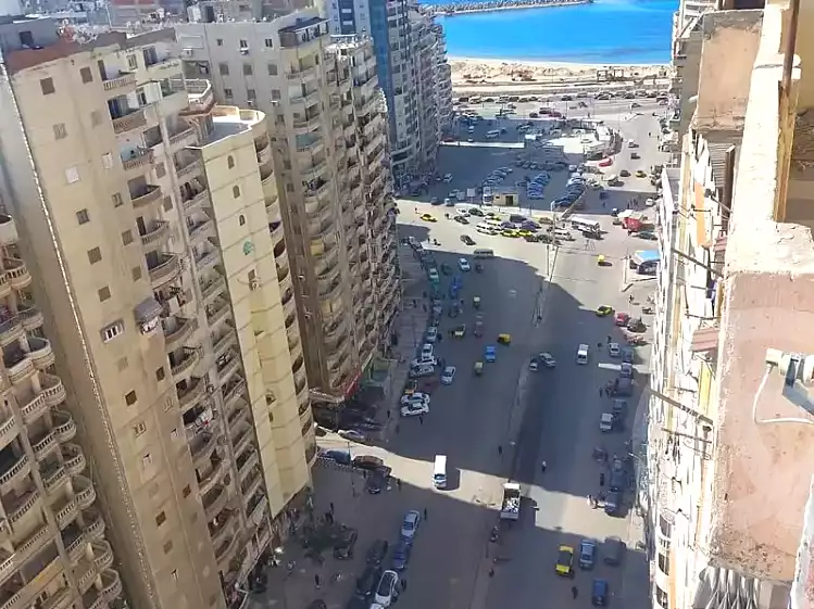 https://aqarmap.com.eg/ar/listing/7006702-for-sale-alexandria-sydy-bshr-sydy-bshr-bhry