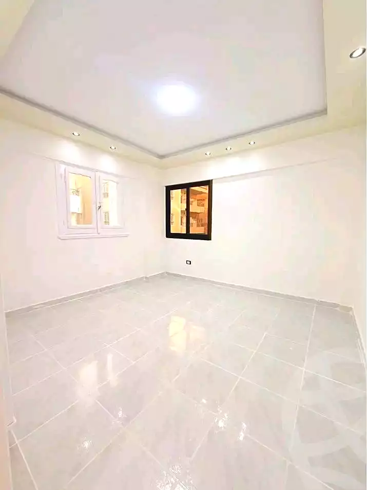 https://aqarmap.com.eg/ar/listing/7006799-for-sale-alexandria-al-agamy-shataa-el-nakheel