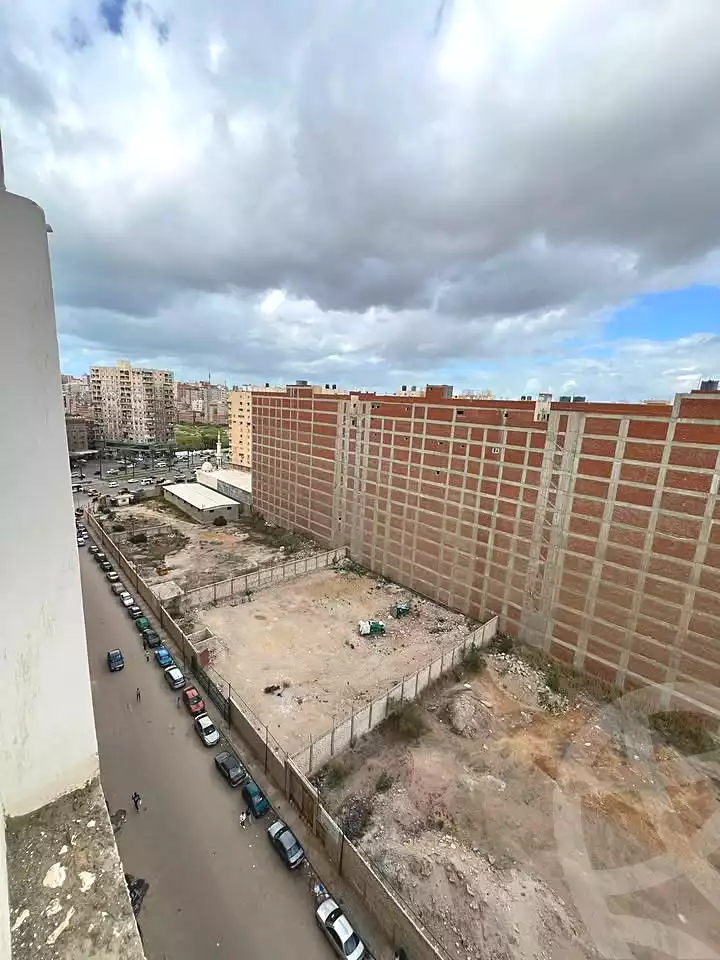https://aqarmap.com.eg/ar/listing/7006996-for-sale-alexandria-lsywf-city-light-compound