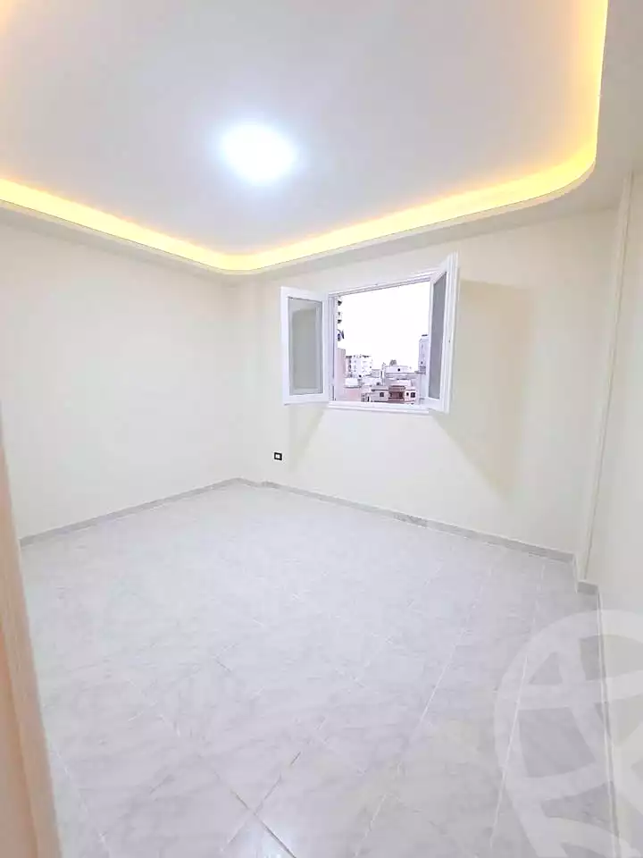 https://aqarmap.com.eg/ar/listing/7007054-for-sale-alexandria-al-agamy-shataa-el-nakheel