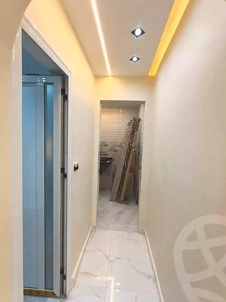 https://aqarmap.com.eg/en/listing/7007199-for-sale-alexandria-camp-cesar