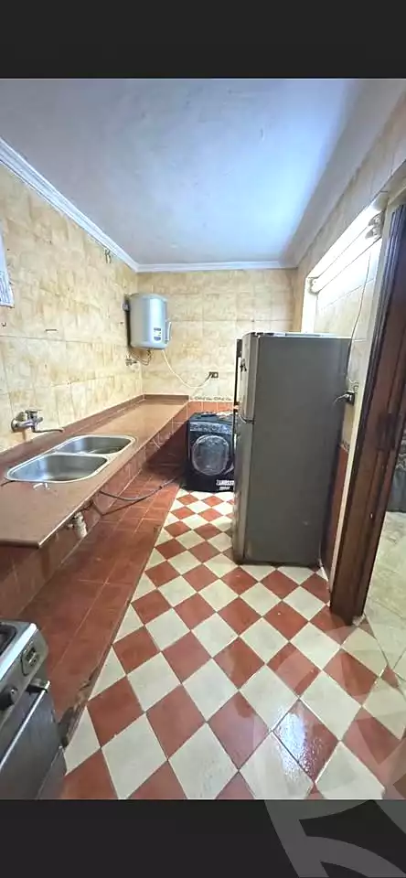 https://aqarmap.com.eg/en/listing/7007226-for-sale-alexandria-ganaklis