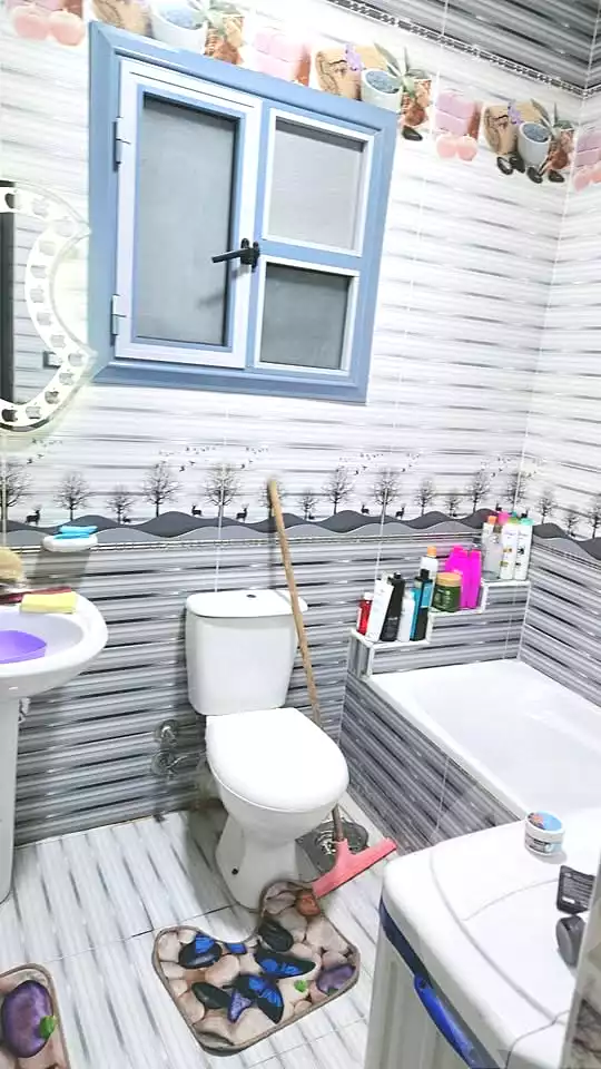 https://aqarmap.com.eg/ar/listing/7007345-for-sale-alexandria-al-agamy-lbytsh-shahr-al-assal-st