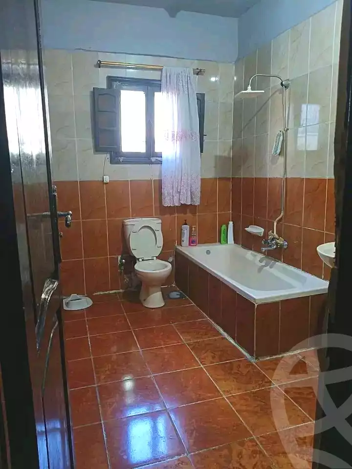 https://aqarmap.com.eg/ar/listing/7007349-for-sale-alexandria-al-agamy-lbytsh-shahr-al-assal-st