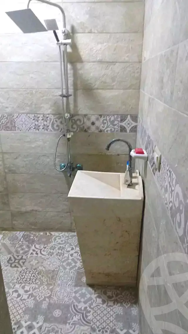 https://aqarmap.com.eg/ar/listing/7007390-for-rent-cairo-elnozha-Streettt-27
