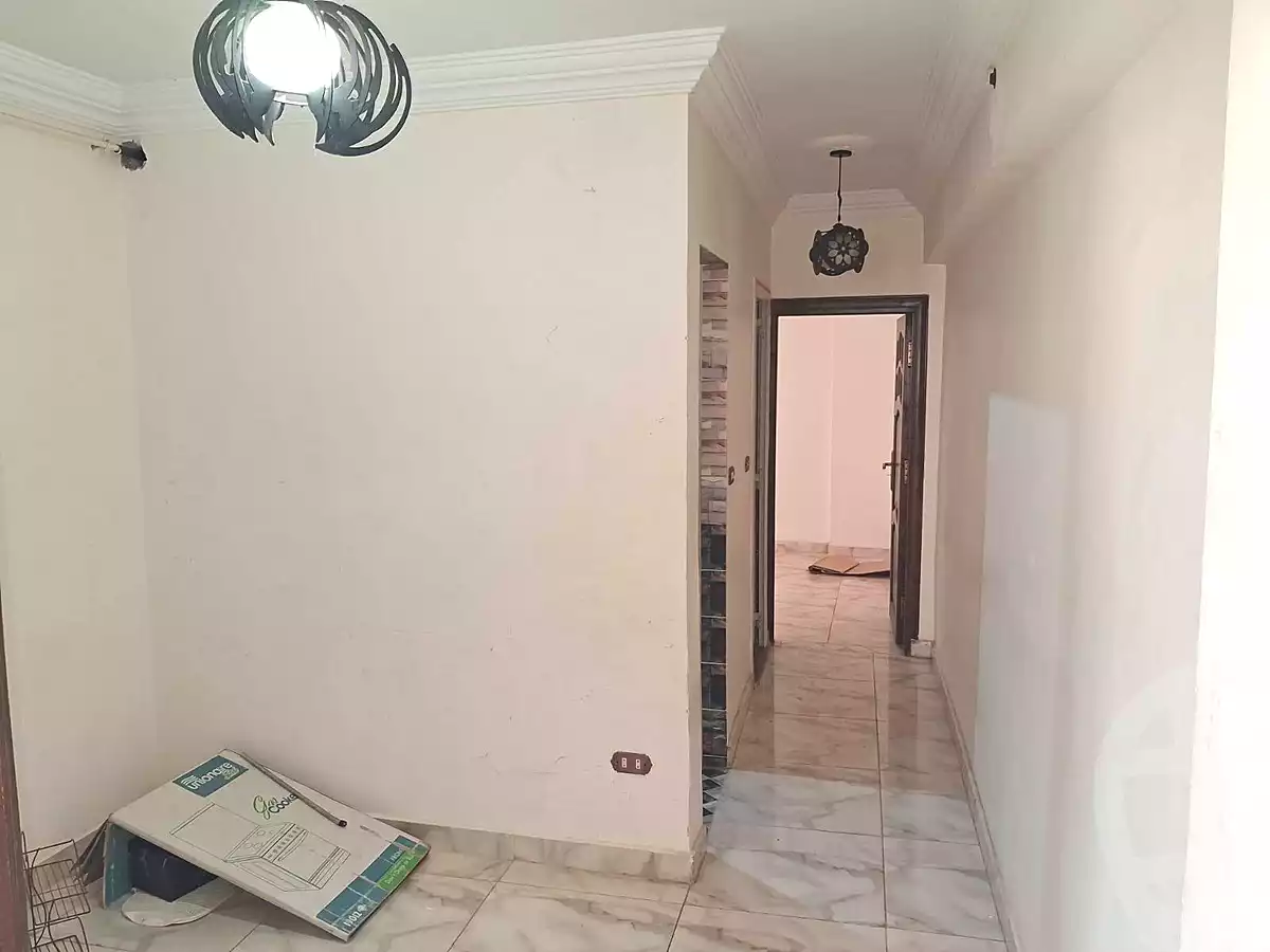 https://aqarmap.com.eg/ar/listing/7007401-for-sale-alexandria-el-asafra-shr-45