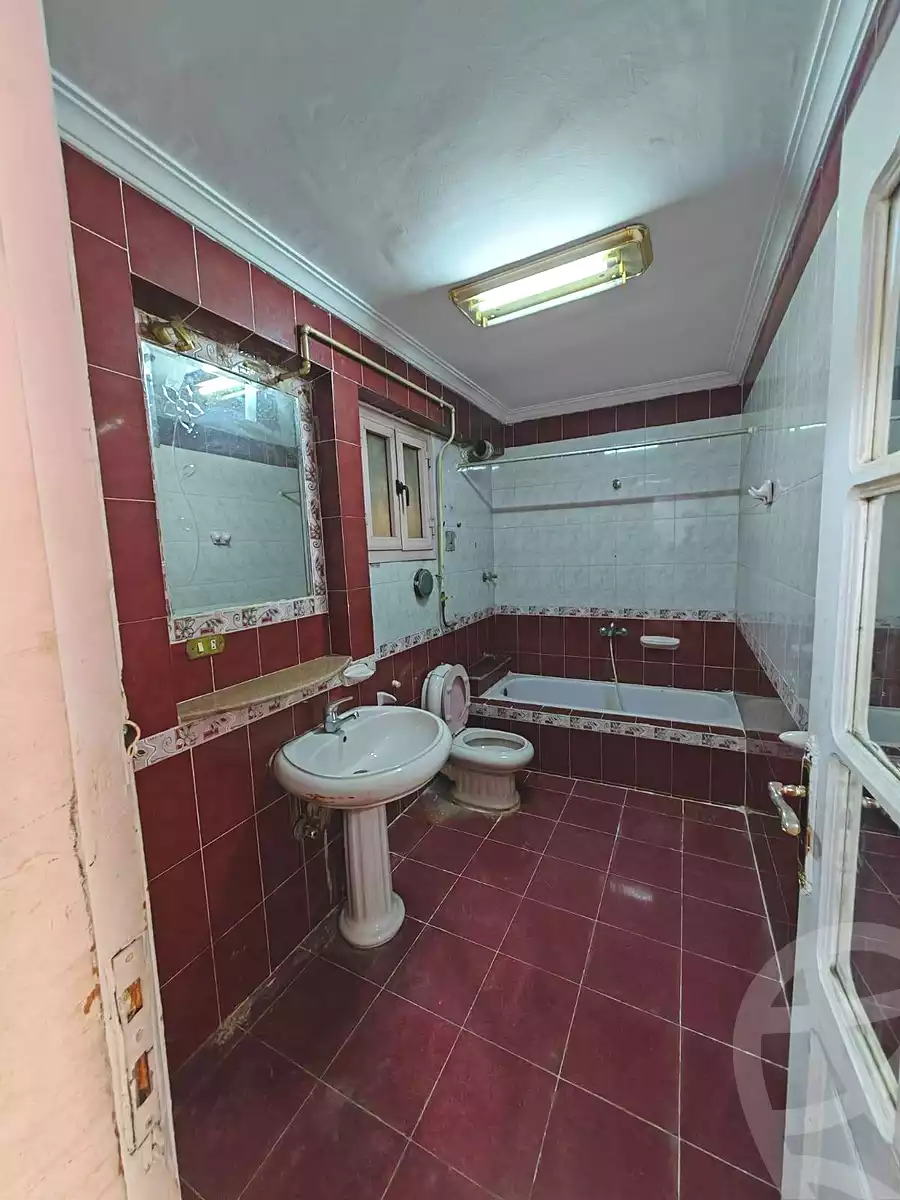 https://aqarmap.com.eg/ar/listing/7007421-for-sale-cairo-helwan-helwan-el-sharkeya-khesro-basha-st
