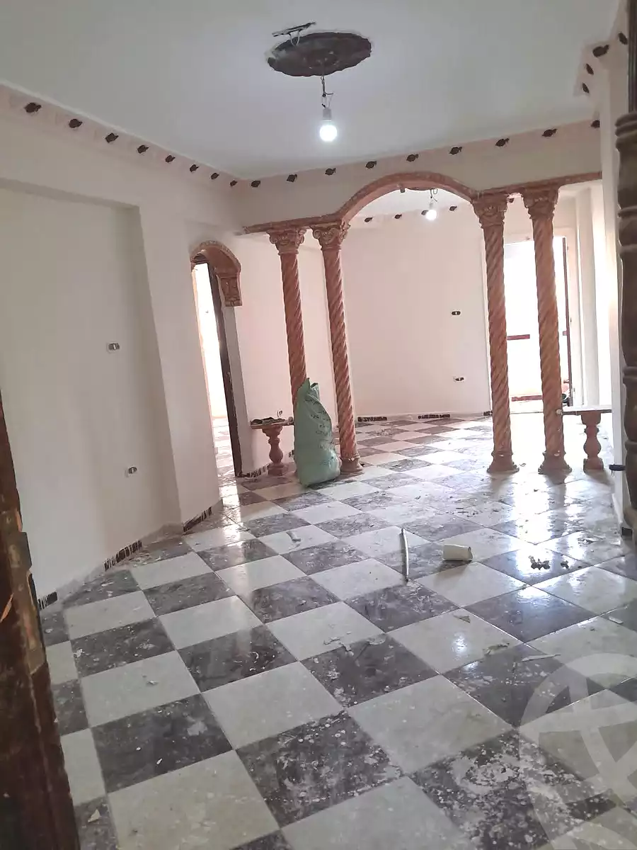 https://aqarmap.com.eg/ar/listing/7007461-for-sale-alexandria-al-agamy-el-hanouvel-el-salam-st