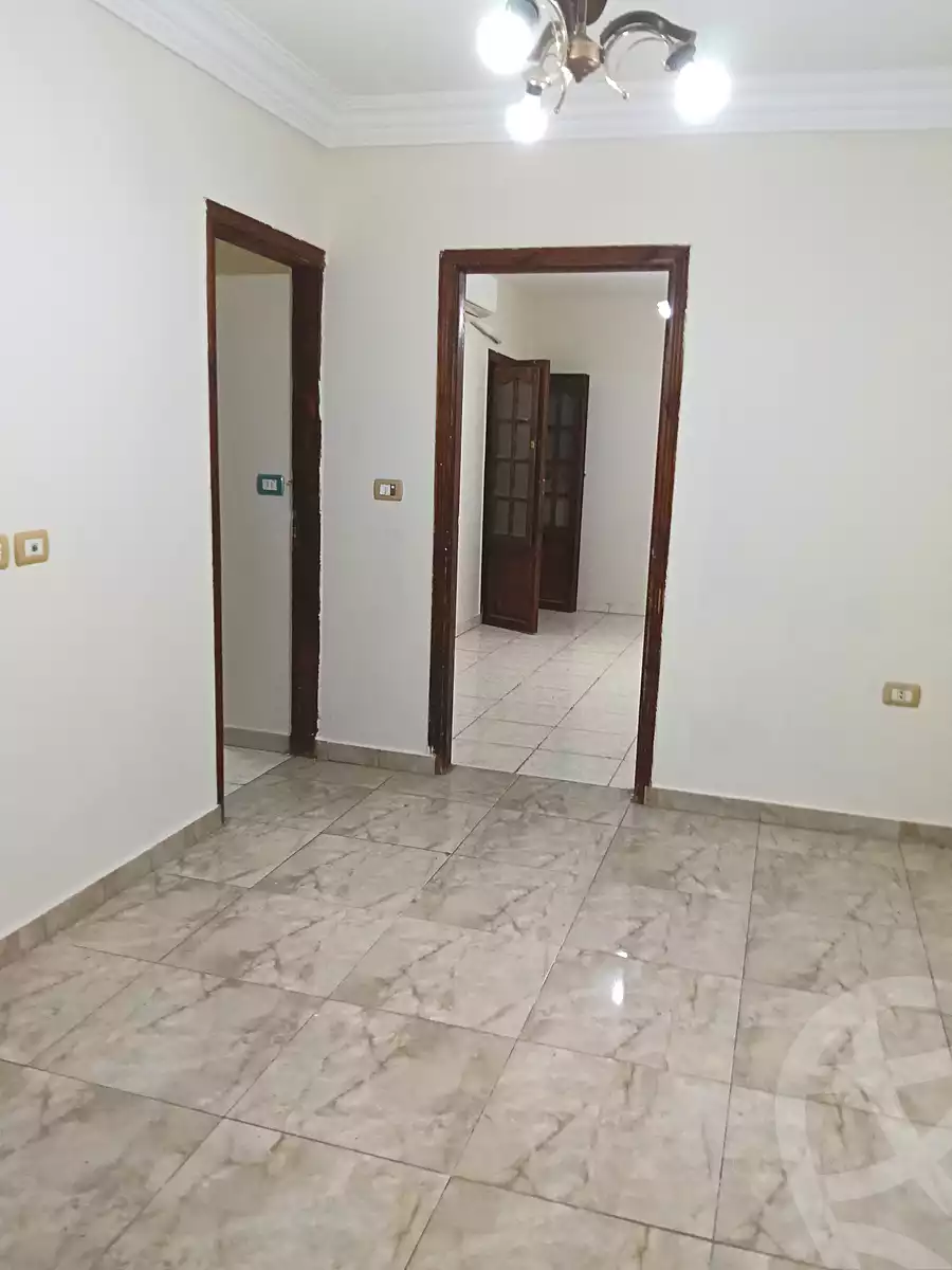 https://aqarmap.com.eg/en/listing/7007487-for-rent-cairo-ain-shams-jsr-lswys