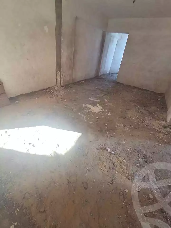 https://aqarmap.com.eg/en/listing/7007680-for-sale-alexandria-al-agamy-lbytsh-shahr-al-assal-st