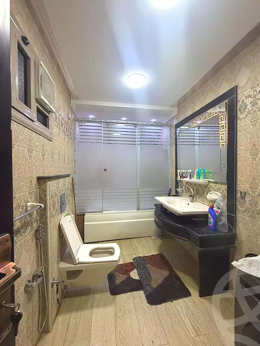 https://aqarmap.com.eg/en/listing/7007809-for-sale-cairo-helwan-helwan-el-sharkeya-heidar-st