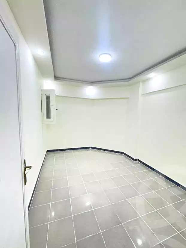 https://aqarmap.com.eg/ar/listing/7007861-for-sale-alexandria-al-agamy-shataa-el-nakheel