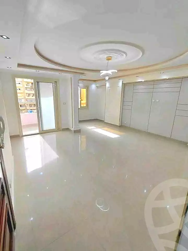 https://aqarmap.com.eg/ar/listing/7007868-for-sale-alexandria-sydy-bshr-sydy-bshr-bhry-street-15