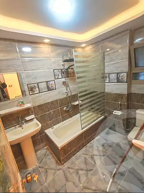 https://aqarmap.com.eg/ar/listing/7007988-for-sale-alexandria-al-agamy-el-hanouvel-kasr-al-quiri-st-1