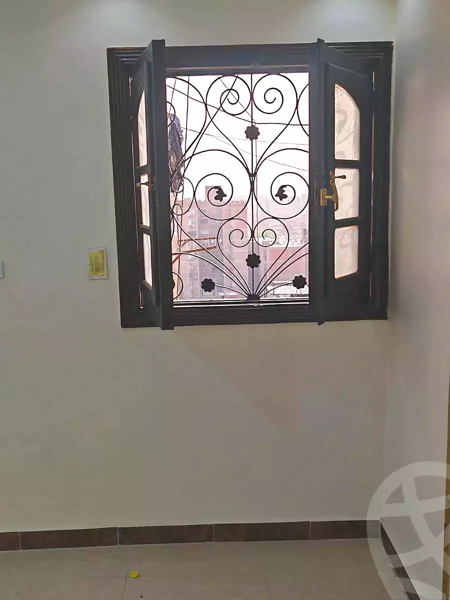 https://aqarmap.com.eg/en/listing/7008039-for-sale-cairo-helwan-helwan-el-sharkeya-thabit-basha-st