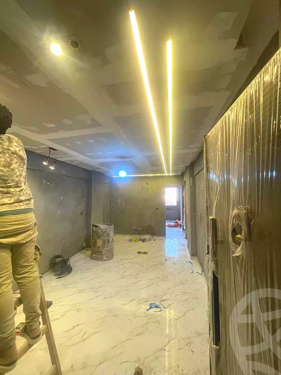 https://aqarmap.com.eg/ar/listing/7008069-for-sale-cairo-nozha-2-el-khamseen-st