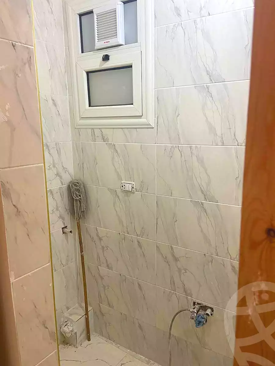 https://aqarmap.com.eg/ar/listing/7008083-for-sale-alexandria-sydy-bshr-sydy-bshr-bhry-gamal-abd-el-nasir-st