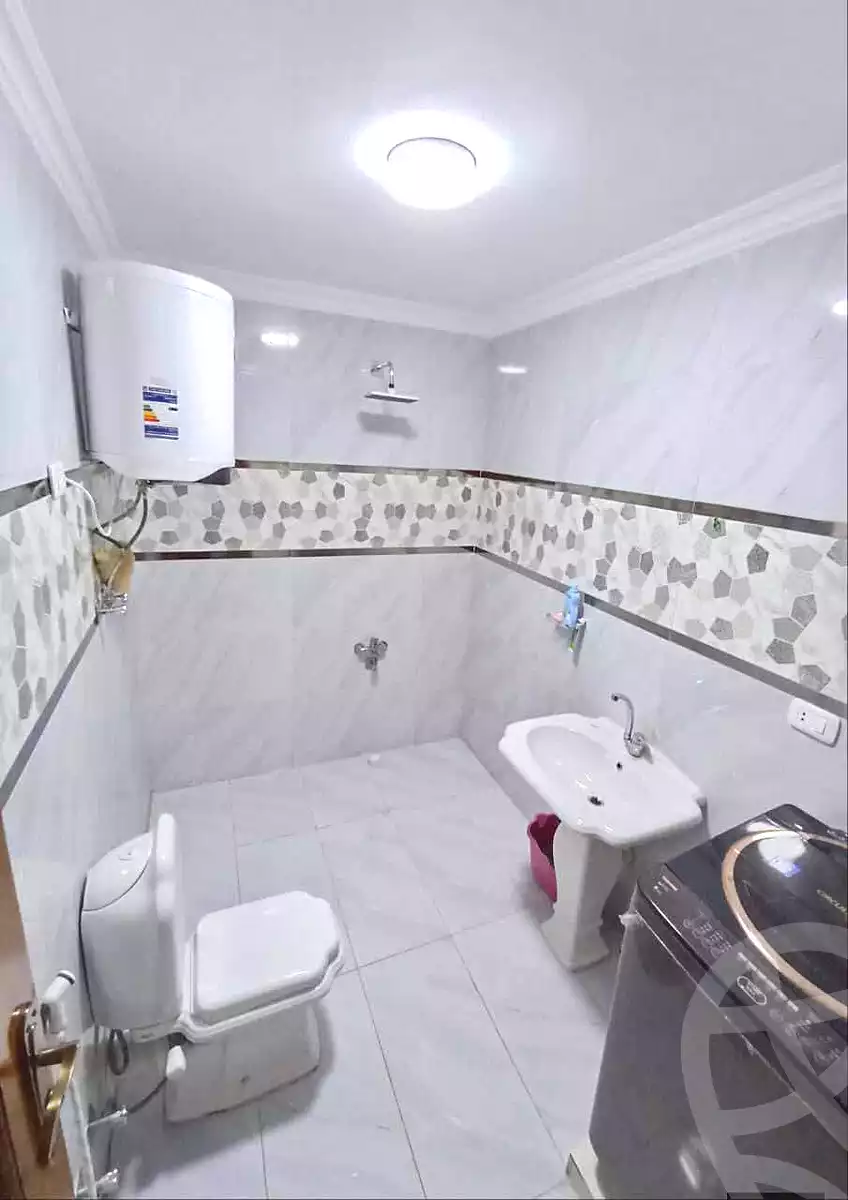 https://aqarmap.com.eg/ar/listing/7008246-for-sale-cairo-ain-shams-ahmed-esmat-st