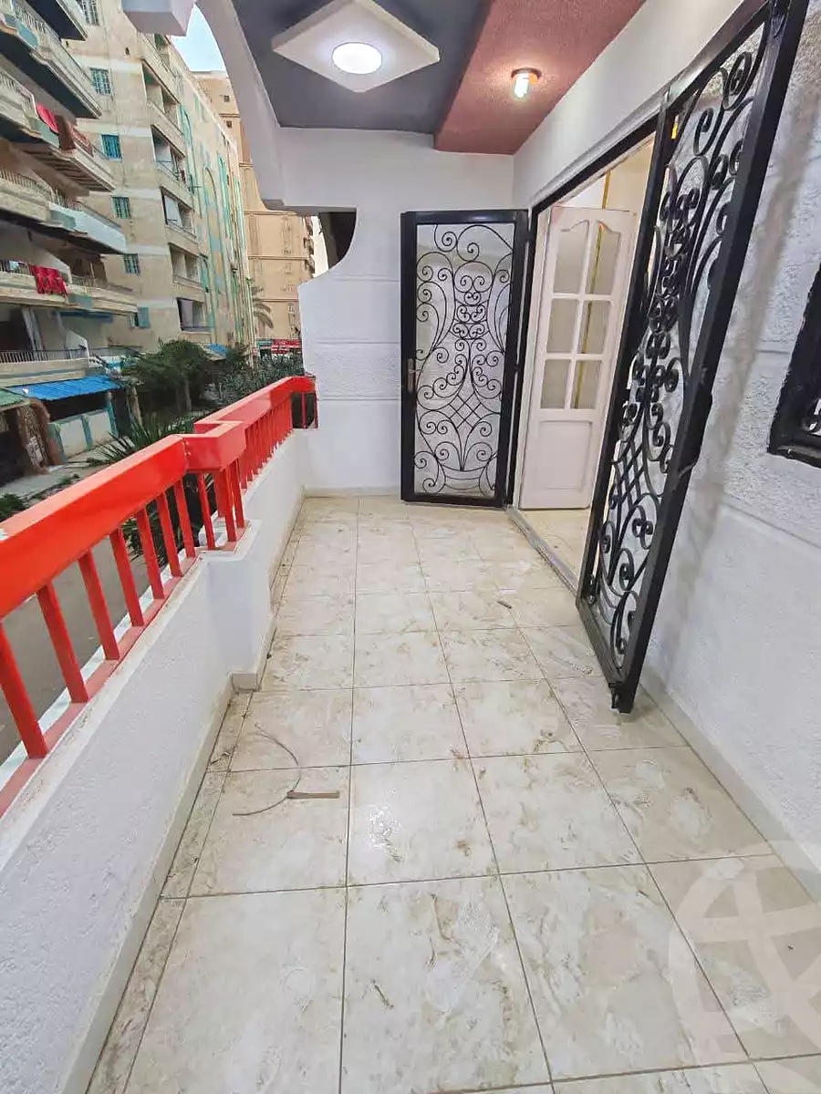 https://aqarmap.com.eg/ar/listing/7008258-for-sale-alexandria-al-agamy-shataa-el-nakheel