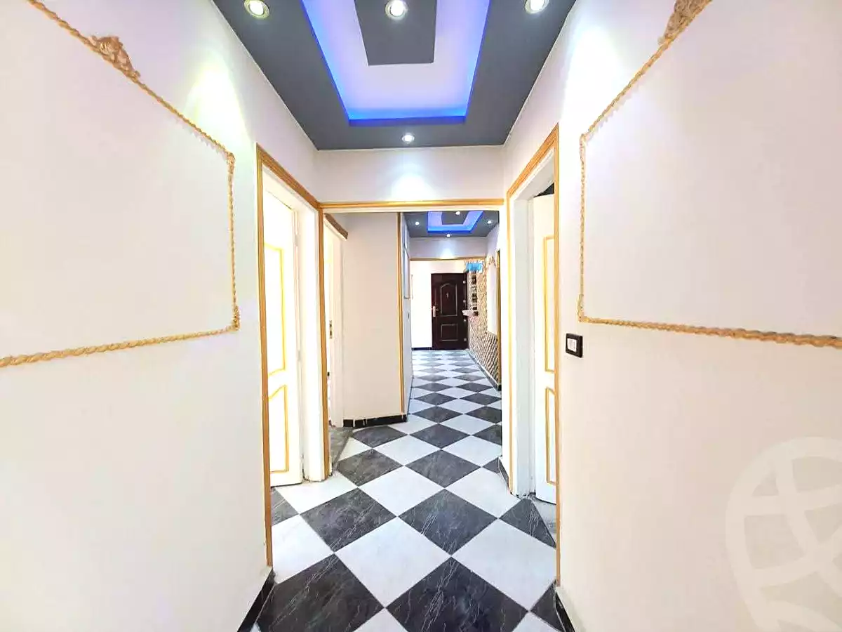 https://aqarmap.com.eg/ar/listing/7008277-for-sale-alexandria-el-mandara-shr-jml-bd-lnsr