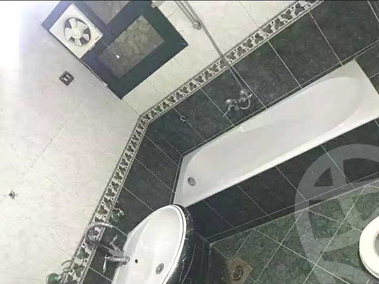 https://aqarmap.com.eg/ar/listing/7008315-for-rent-cairo-helwan-helwan-el-sharkeya-khesro-basha-st