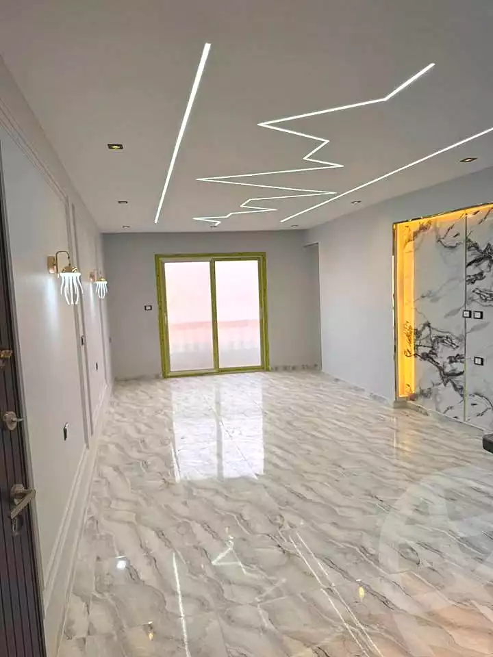 https://aqarmap.com.eg/en/listing/7008370-for-sale-cairo-el-haram-el-lebeny-soltan-khattab-st